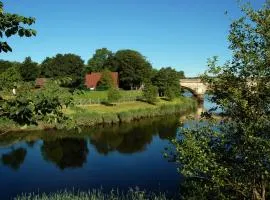 River Edge Lodges