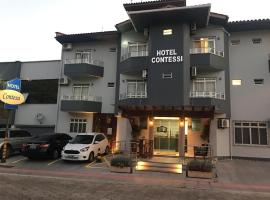 Hotel Contessi，位于Urussanga迪欧密西欧弗瑞塔斯机场 - CCM附近的酒店