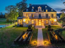 Garrigae Manoir de Beauvoir Poitiers Sud - Hotel & Spa，位于米尼亚卢博瓦尔的酒店