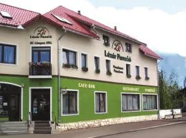 拉扎尔酒店餐厅