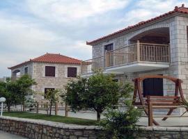 Glyfada Villas III，位于帕拉利昂阿斯特罗的酒店