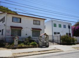 Hostal Limonares，位于维纳德马的酒店