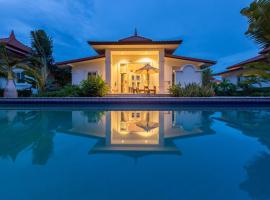 Villa Bougainvillea，位于华欣Rajabhakti公园附近的酒店