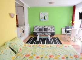 TES弗洛拉公寓式酒店