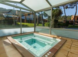 卡萨斯高尔夫休闲旅馆，位于帕尔斯的酒店