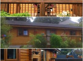 Glenmhor Log Cabin，位于威廉堡本尼维斯山酒厂附近的酒店