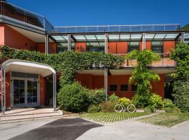 杜拉吉酒店，位于Padergnone的酒店