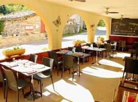 Auberge Le Romarin，位于Valgorge的酒店