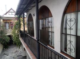 Departamentos Urquiza，位于萨尔塔的酒店