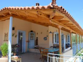 Balcony of Argolis gulf，位于托隆的酒店