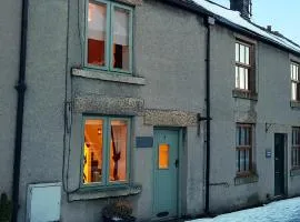 Dove Cottage, Tideswell