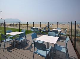 锡赛德沙滩海滨旅馆，位于西塞德的酒店