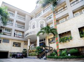 Ha Trinh Hotel，位于边和的酒店