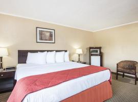 Austinburg Inn & Suites，位于Austinburg的酒店