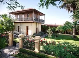 塔皮斯俱乐部酒店