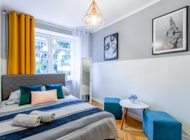 ClickTheFlat Żurawia Street Apart Rooms，位于华沙的酒店