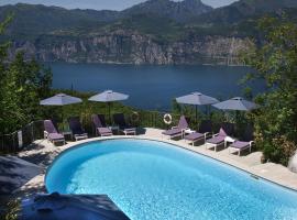 Hotel Querceto Wellness & Spa - Garda Lake Collection，位于马尔切西内的Spa酒店