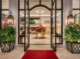 Beverly Hills Plaza Hotel & Spa