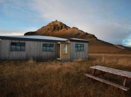 Fell Holiday Home，位于Arnarstapi的酒店