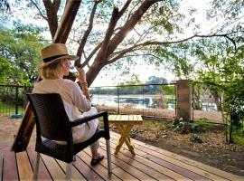 The Waterfront, Maun，位于马翁水坑附近的酒店