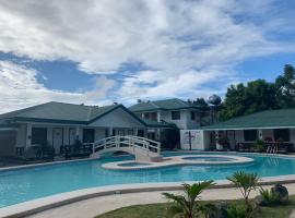 The New Beach Head Resort，位于Carles的酒店