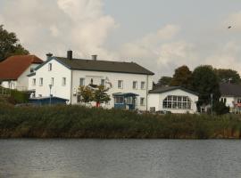 Fährmann´s Hus Stahlbrode，位于Stahlbrode的酒店