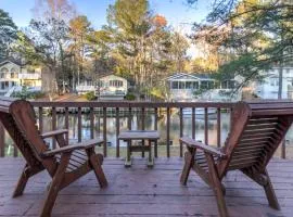 Battersea on the Canal