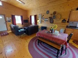Ranch Mountain Cabin, Stunning! Campfire, Hiking