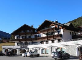 Residence Fior d'Alpe，位于博尔米奥的自助式住宿