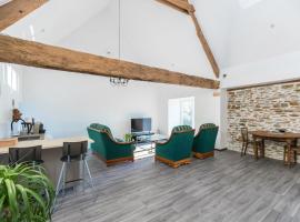 圣米歇尔山乐思卡博拉贝旅馆，位于Aucey-la-Plaine的酒店