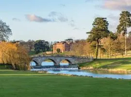 Melbourne Lodge