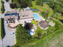 Hotel Aurora，位于Cimego的酒店