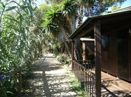 Bungalows Club Aire Libre，位于滨海托萨的木屋