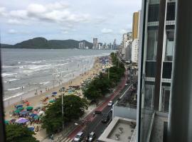 Apartamento Frente MAR, na Praia CENTRAL，位于巴拉奈里奥-坎布里乌Camboriu Praia Shopping Mall附近的酒店