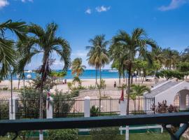 Sandcastles Beach Resort，位于欧丘里欧的酒店