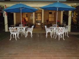 Hotel y Cabañas Quinta Los Cipreses，位于Atlatlahucan的酒店