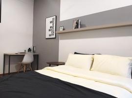 Georgetown SeaView Condo Tropicana 218 Macalister，位于乔治市的酒店