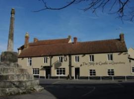 The Ship and Castle，位于Congresbury的酒店