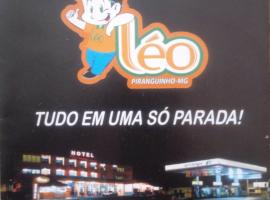 HOTEL LÉO，位于Piranguinho的酒店