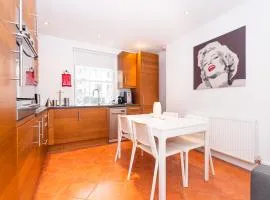 New 2 Bed Apartment in Covent Garden