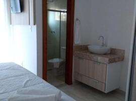 Casa condominio fechado Arraial D’ajuda，位于阿拉亚尔达茹达的酒店