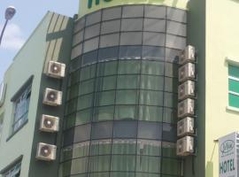 BINKHALED HOTEL，位于哥打丁宜的酒店
