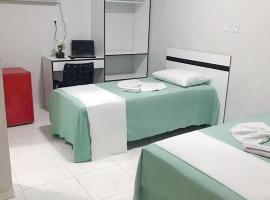 Hotel Pousada Fênix，位于佩内杜的酒店