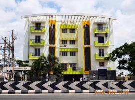 Gerones Residency Serviced Apartments & Home Stays，位于哥印拜陀的酒店