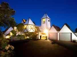 蒂沃利寄宿家庭酒店，位于新普利茅斯Paritutu岩附近的酒店
