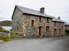 Cottage 108 - Cleggan，位于Cleggan的度假屋