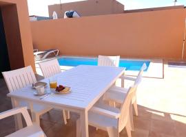 Anahi Homes Corralejo - Villa Codeso 5，位于拉奥利瓦的酒店