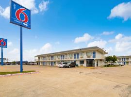 Motel 6-Greenville, TX