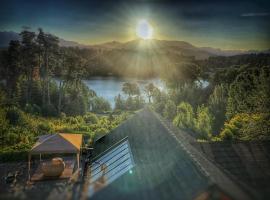Puerto Manzano Suites and Glamping by Visionnaire，位于拉安戈斯图拉镇的酒店
