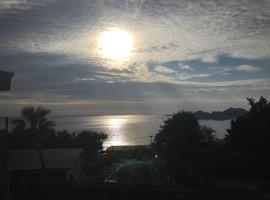 Katsuura Seaside Hotel，位于那智胜浦町的酒店